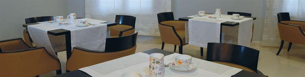 Palazzo Foti Hotel Crotone Extérieur photo