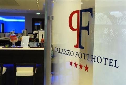 Palazzo Foti Hotel Crotone Extérieur photo